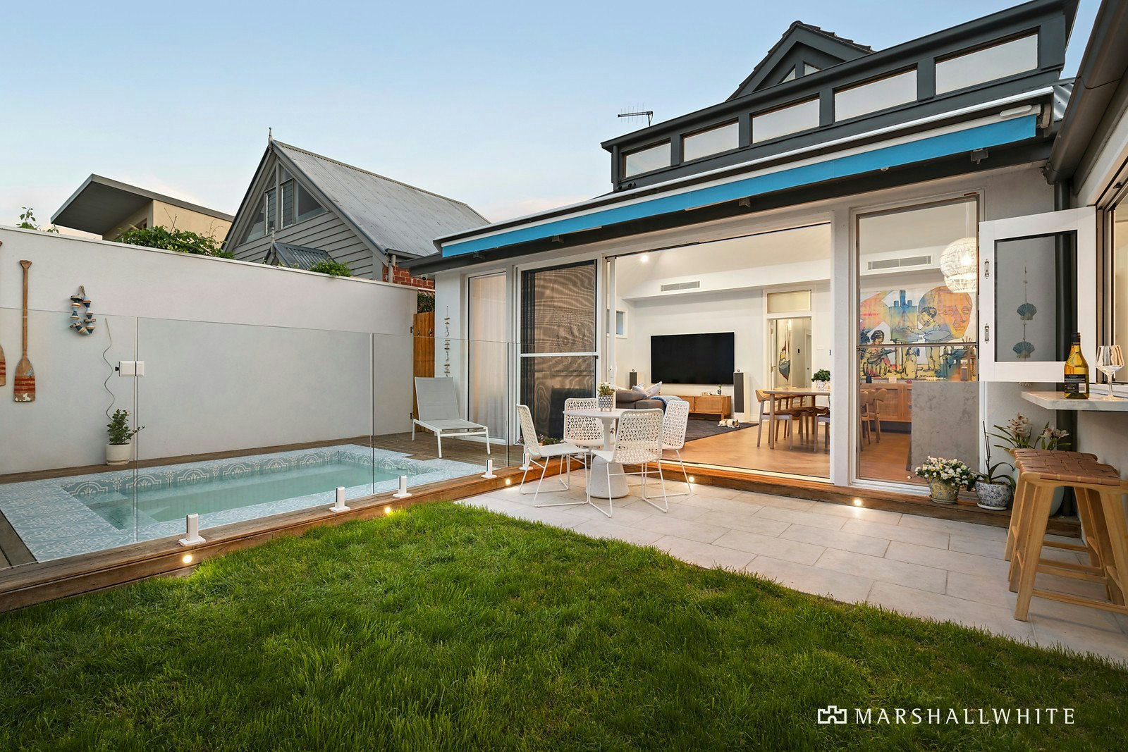 47 Dinsdale Street, Albert Park, VIC