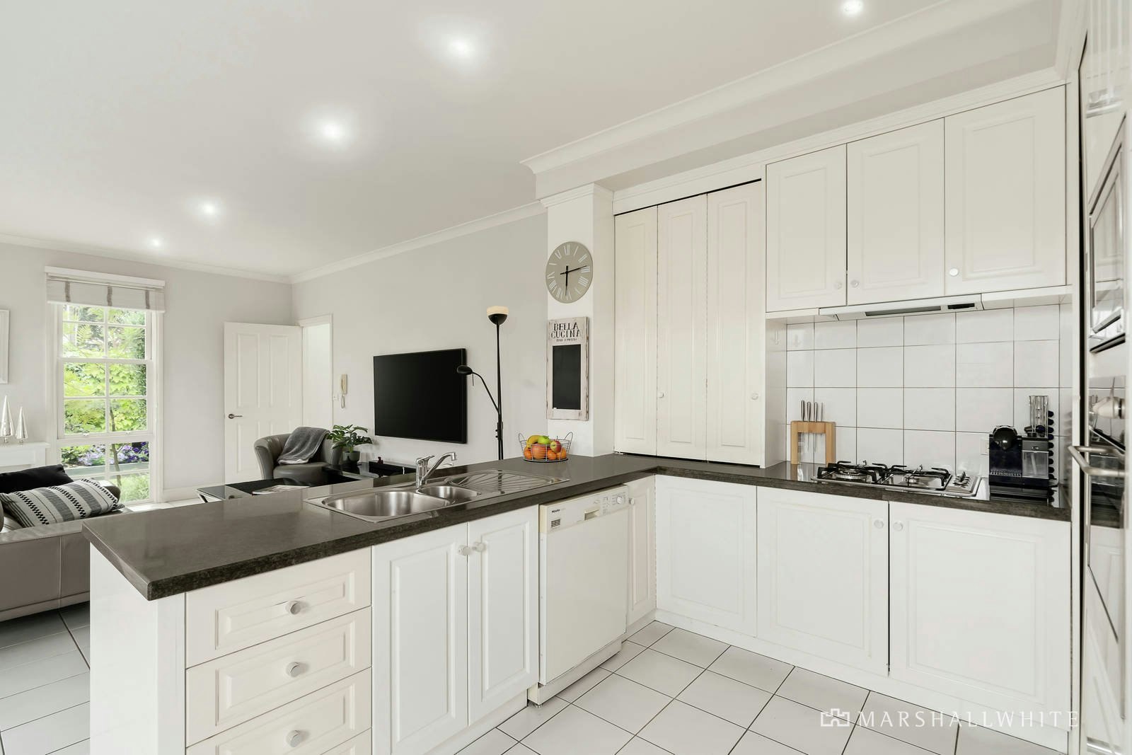 1/42 Willis Street, Hampton, VIC