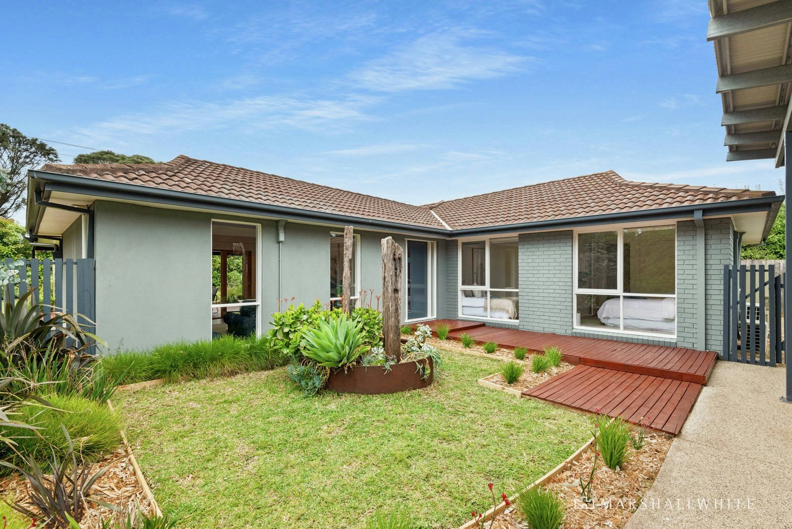 52 Oakbank Road, Mornington, VIC