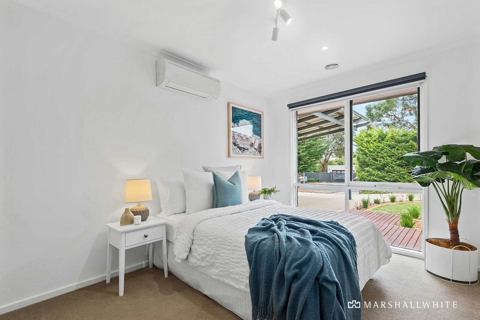 52 Oakbank Road, Mornington, VIC