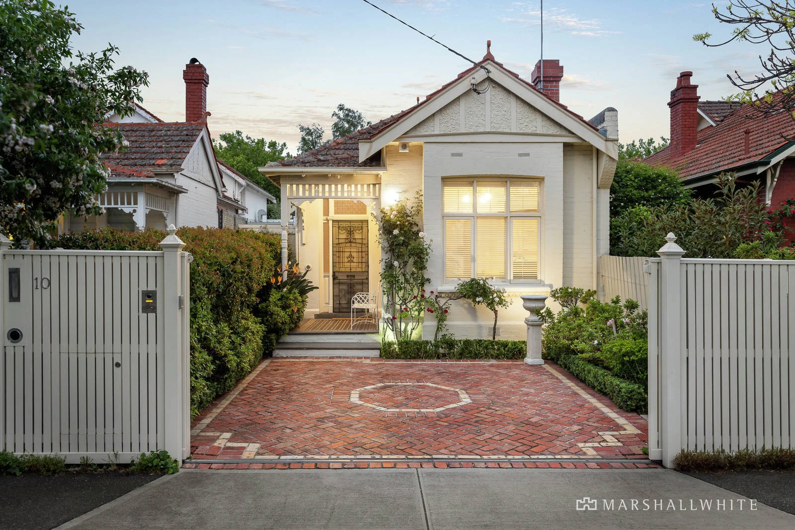 10 Murray Street, Armadale, VIC