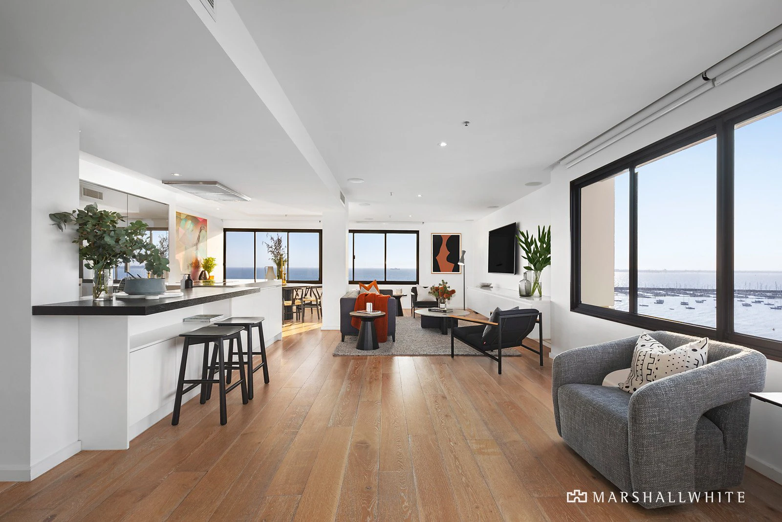 101/8-10 The Esplanade, St Kilda, 3182