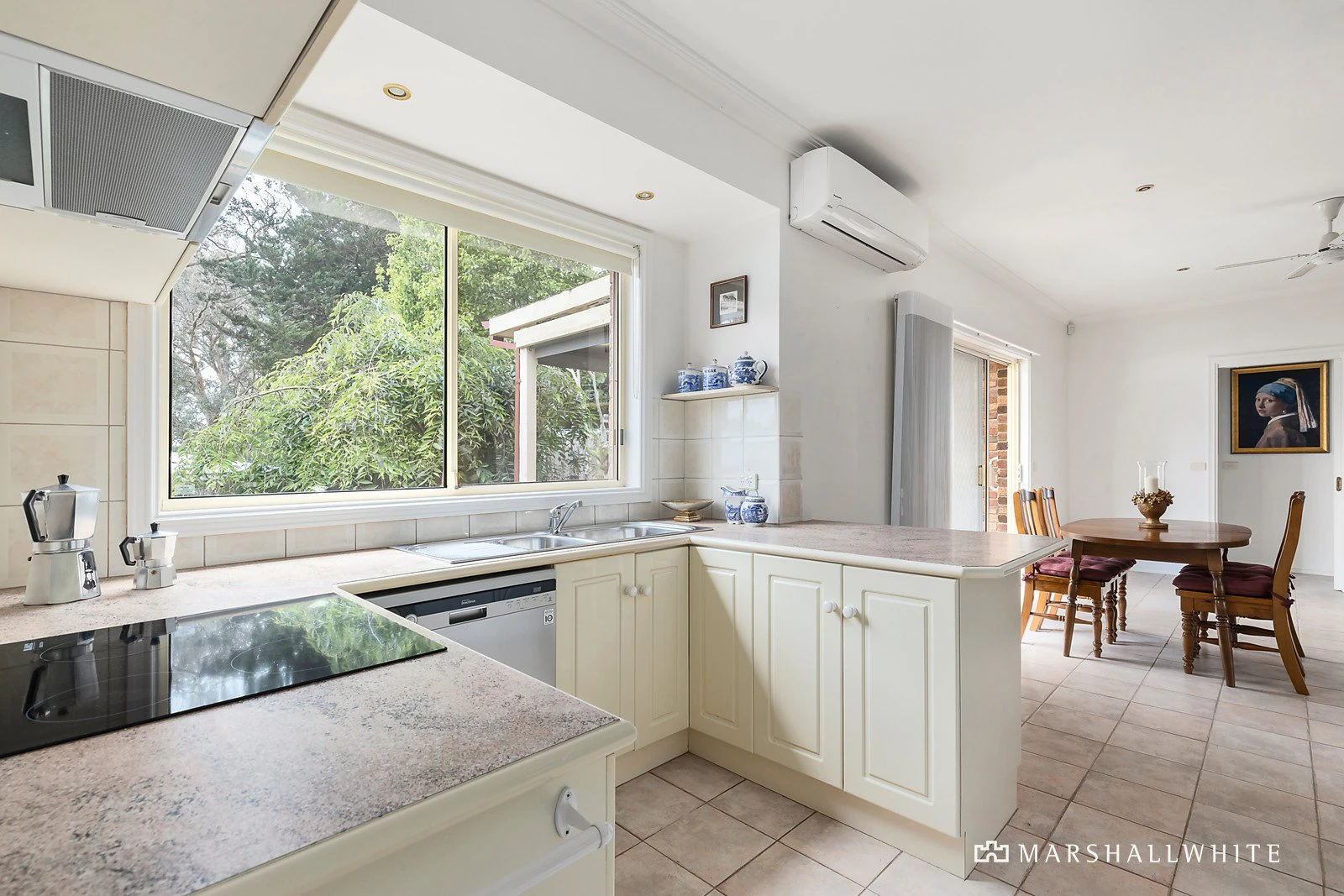 4/66 Mountain View Road, Montmorency, VIC