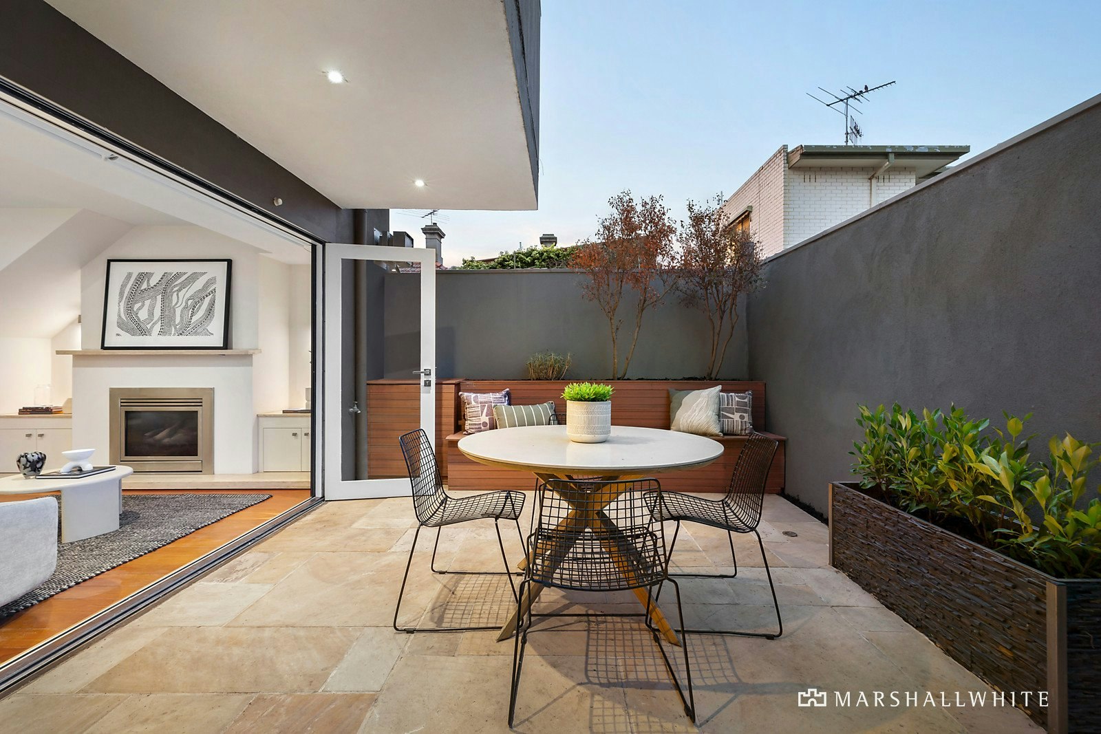 33 Erskine Street, Middle Park, VIC