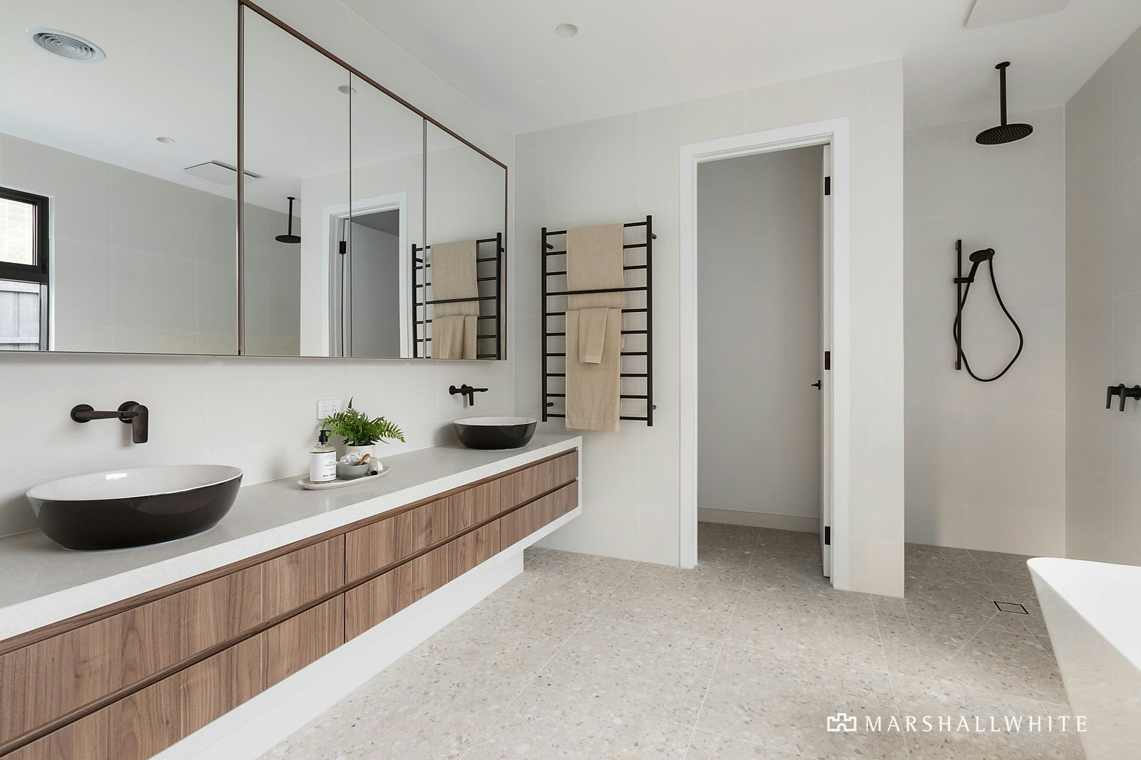 1/102 Mather Road, Mount Eliza, VIC