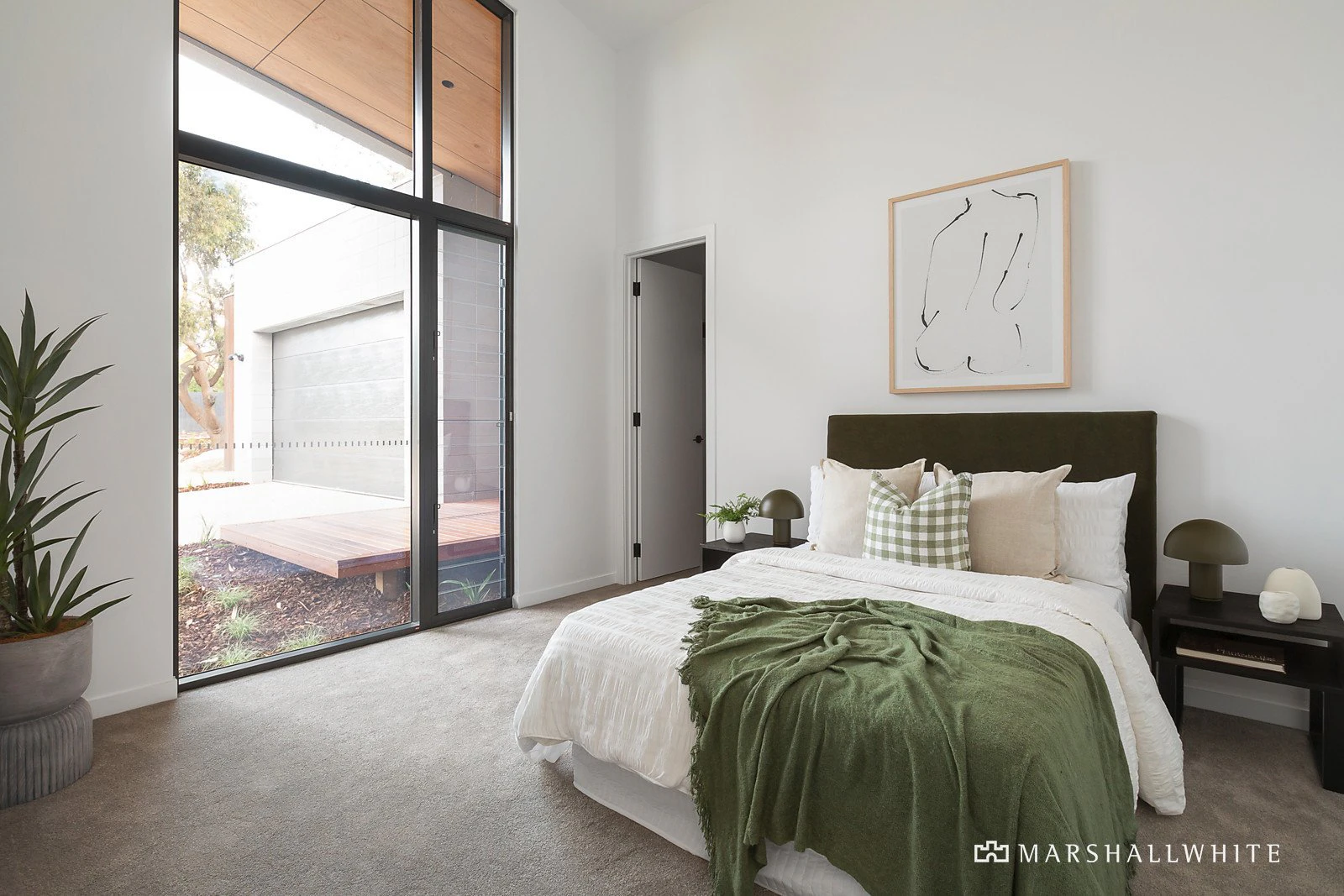 1/102 Mather Road, Mount Eliza, VIC