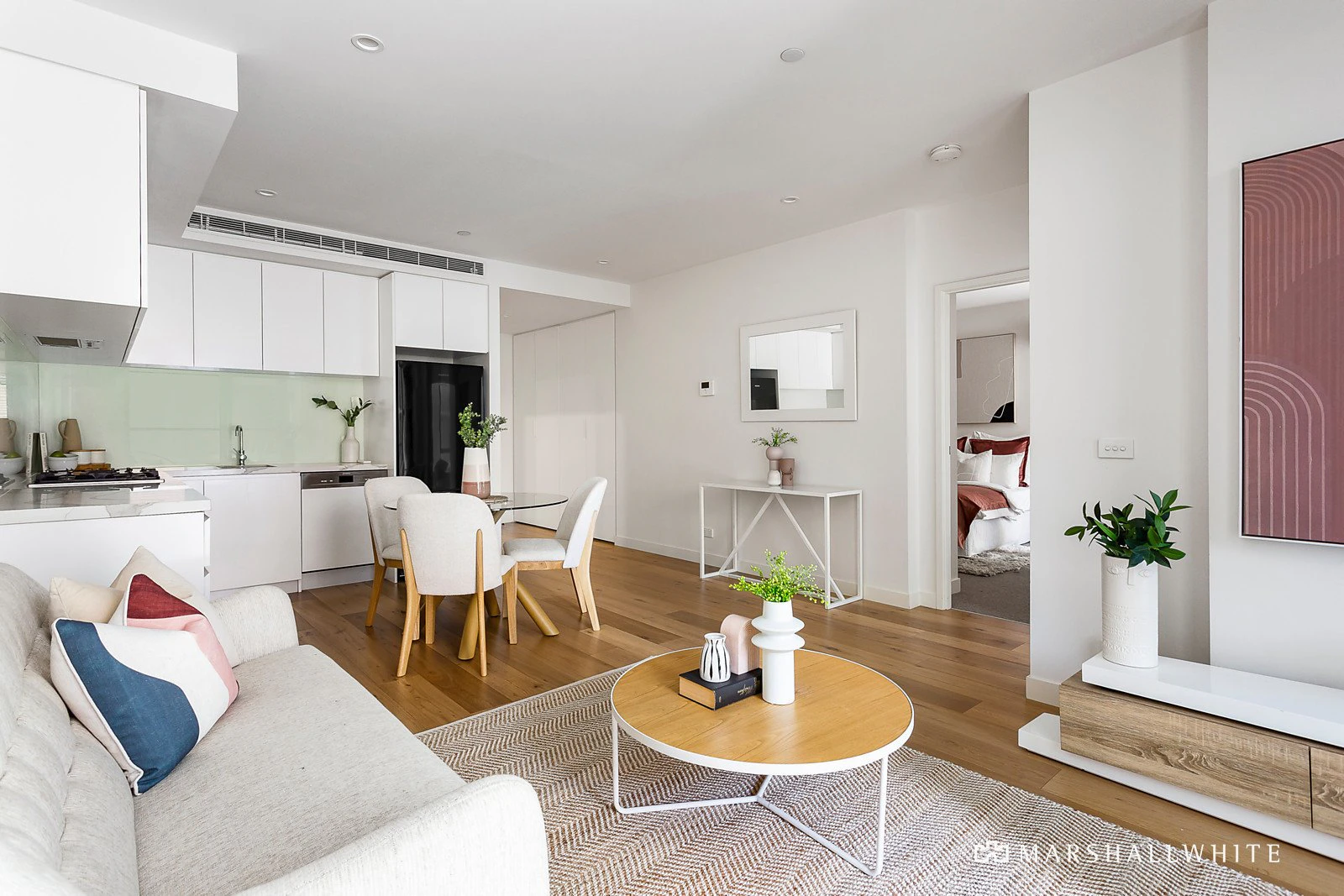 201/7 Red Hill Terrace, Doncaster East, 3109