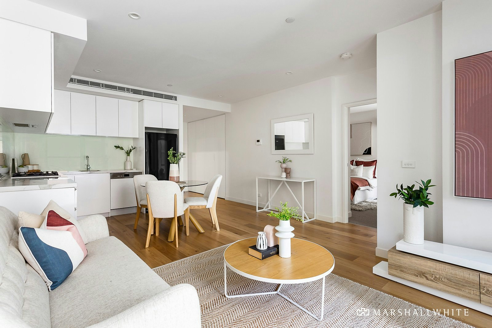 201/7 Red Hill Terrace, Doncaster East, 3109