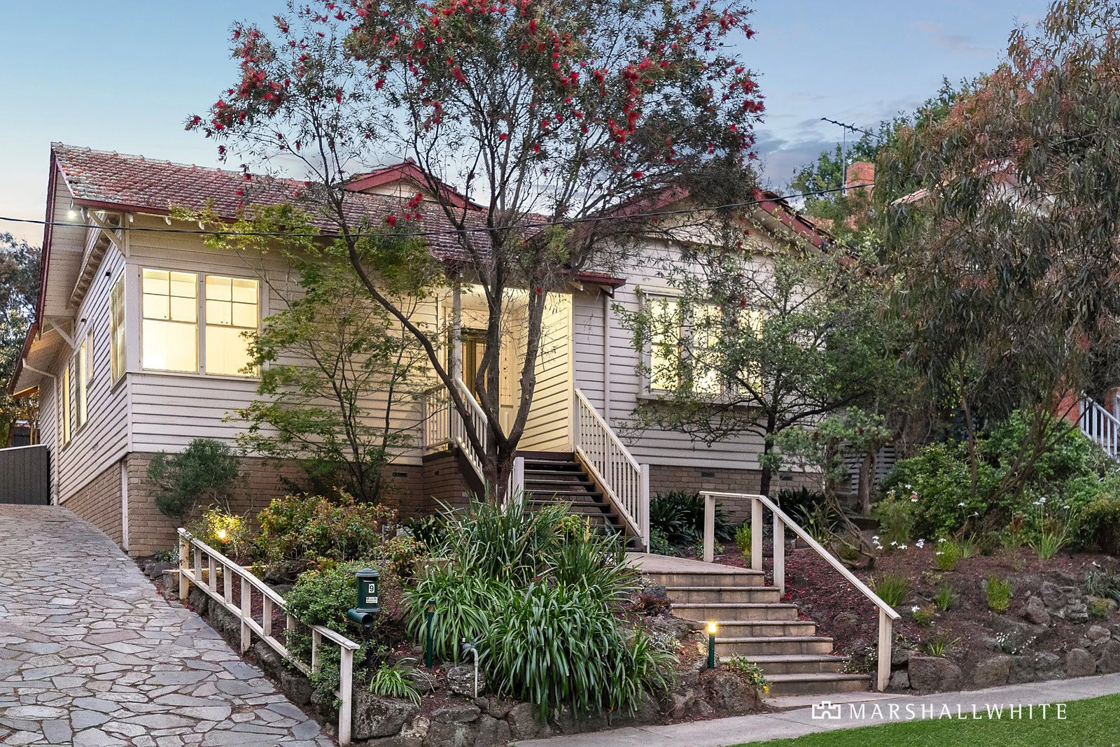 9 Brixton Rise, Glen Iris, VIC