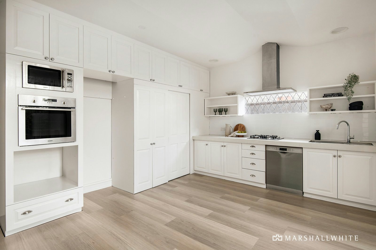 97 Kerferd Road, Albert Park, VIC