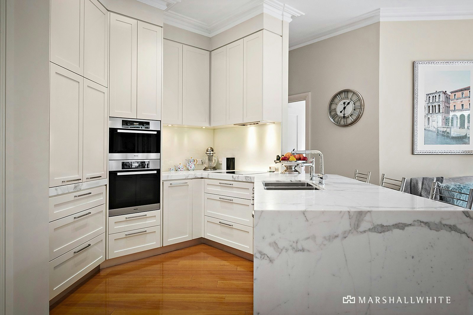 1A Laburnum Court, Brighton, VIC