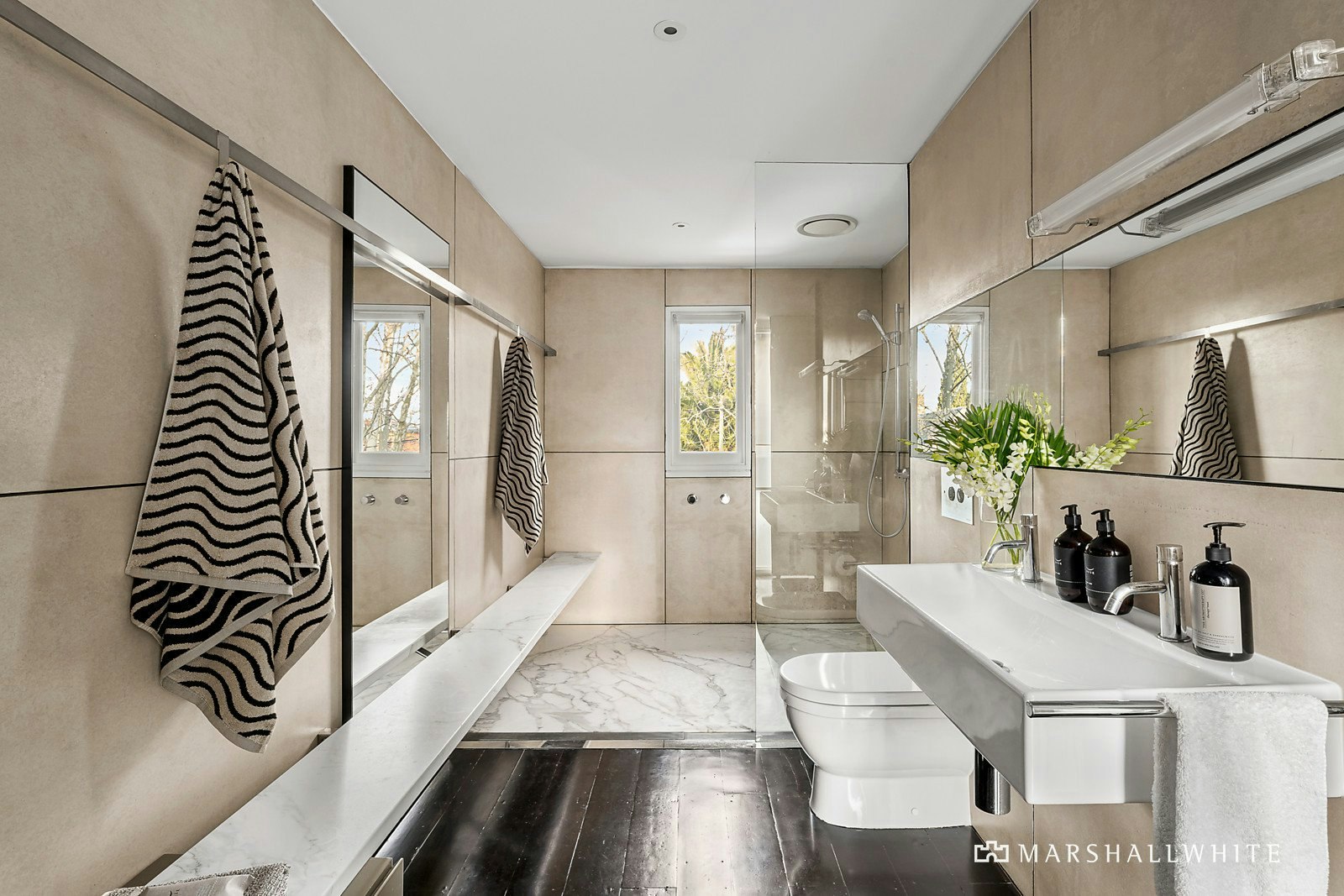 21 Victoria Avenue, Canterbury, VIC