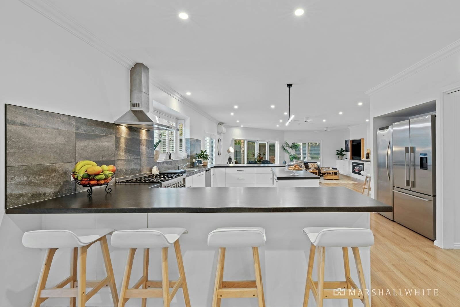 11 Fleetwood Crescent, Frankston South, VIC