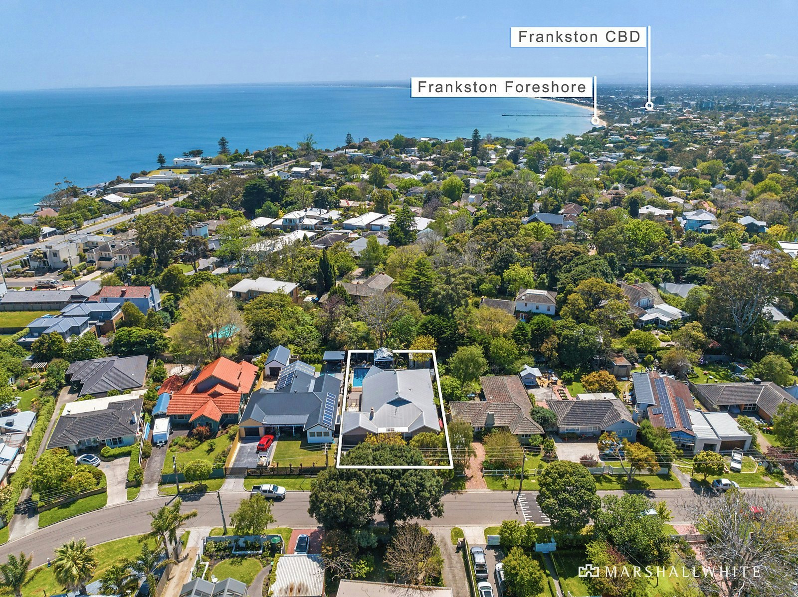 11 Fleetwood Crescent, Frankston South, VIC