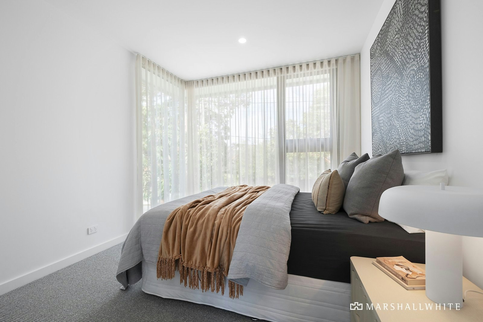 1B Stradbroke Avenue, Brighton East, VIC