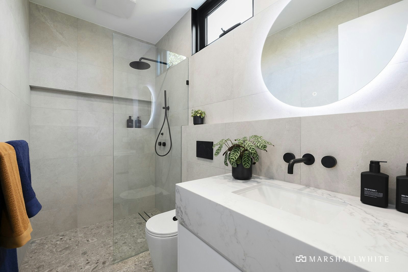 1B Stradbroke Avenue, Brighton East, VIC