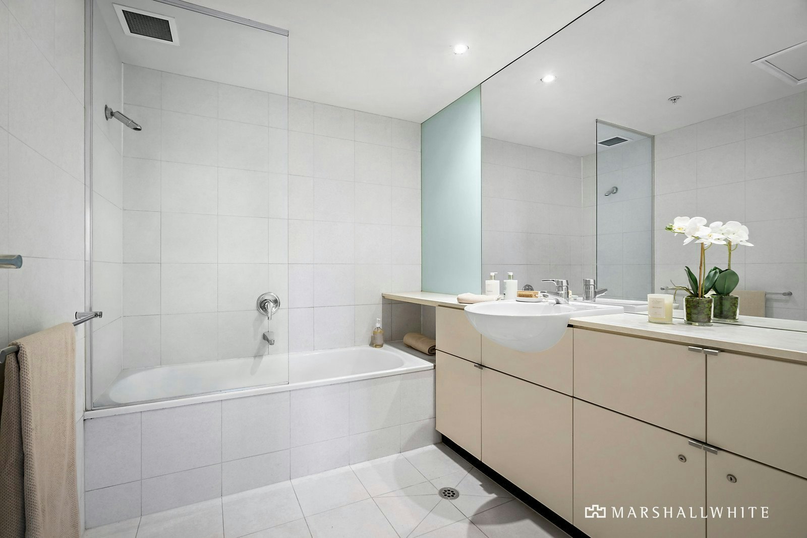 1612/45 Haig Street, Southbank, VIC