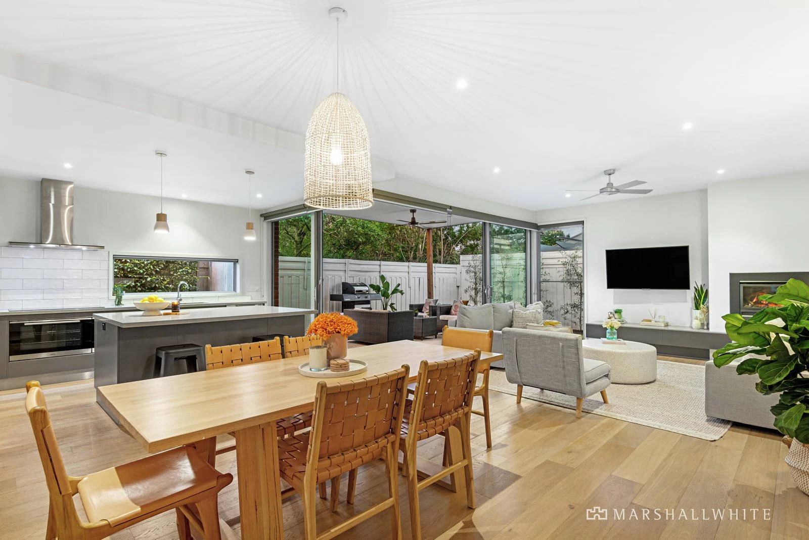 13 Sunningdale Avenue, Mornington, VIC