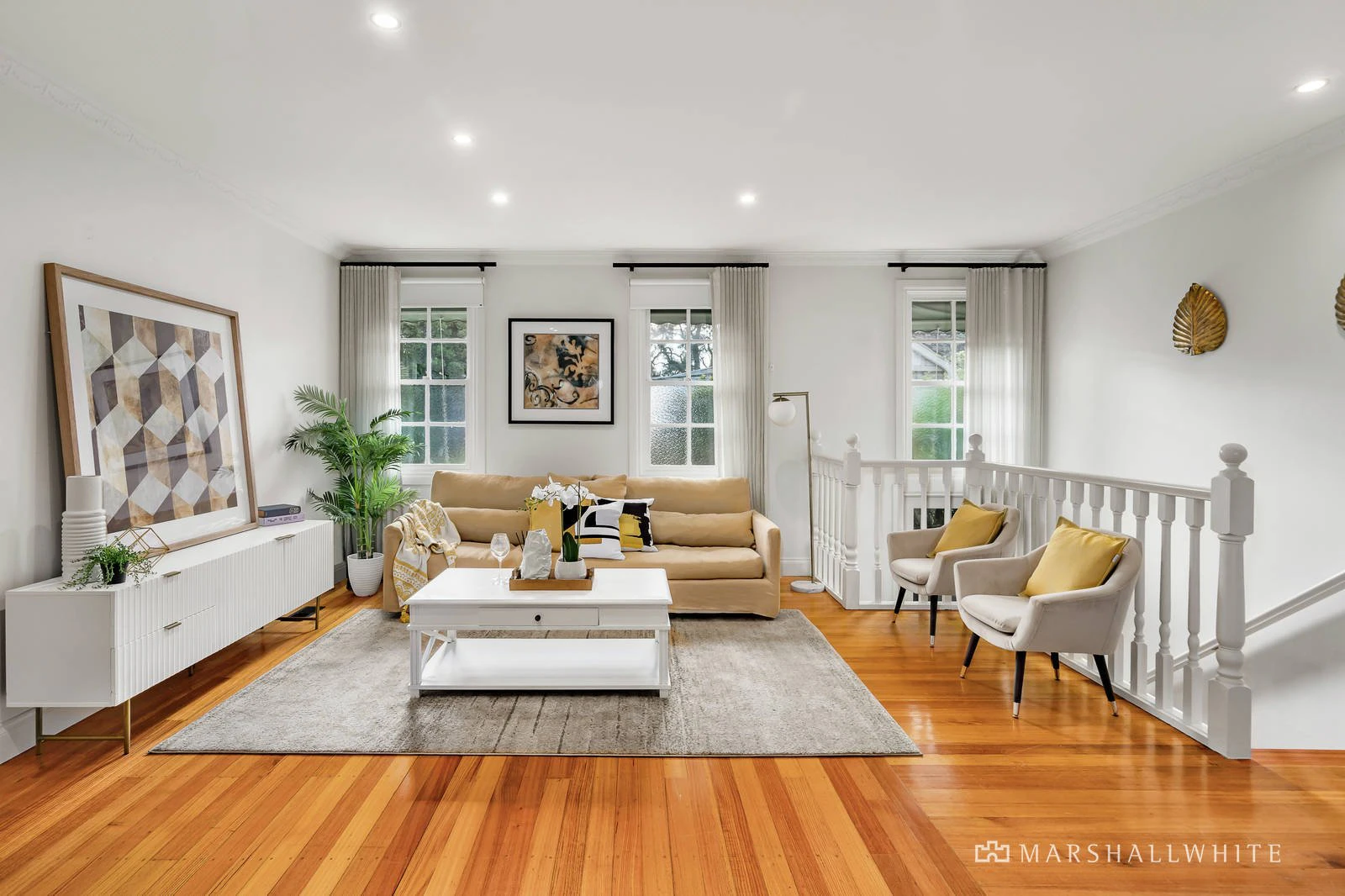 16 Chaucer Crescent, Canterbury, VIC
