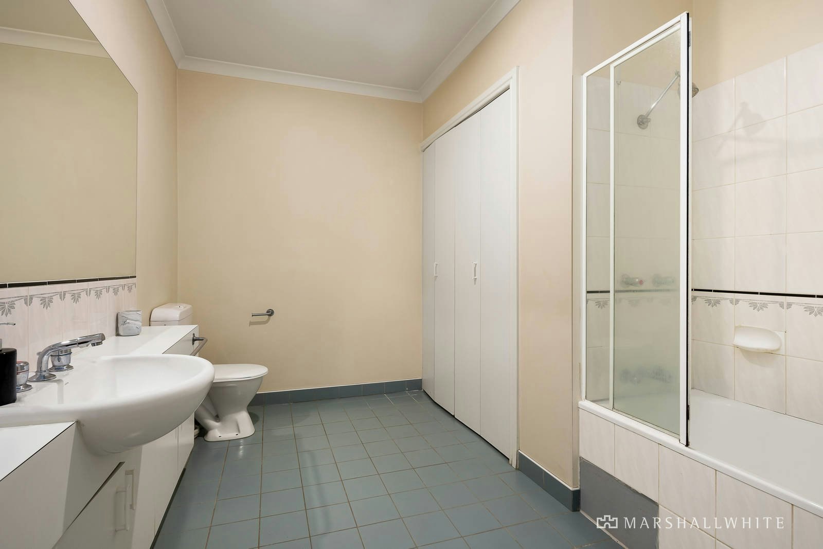 143 Wiltshire Drive, Kew, VIC