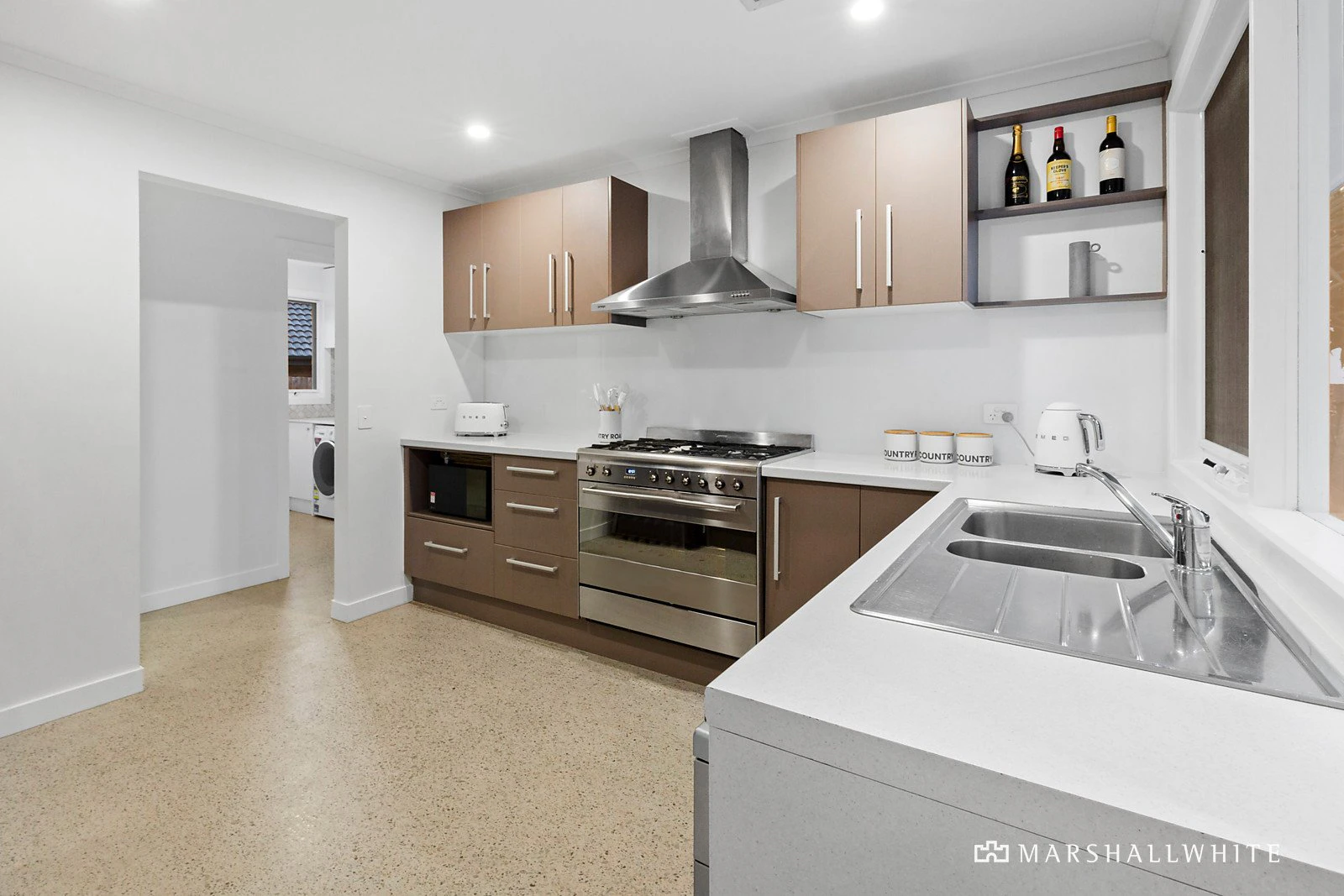 2 Petrel Close, Mount Eliza, 3930