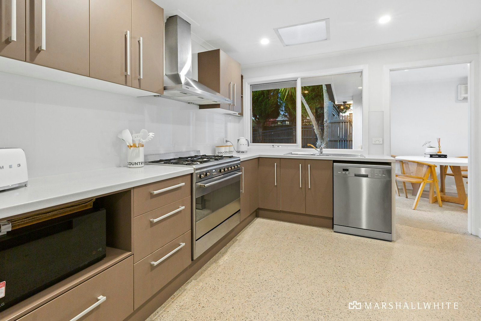 2 Petrel Close, Mount Eliza, 3930