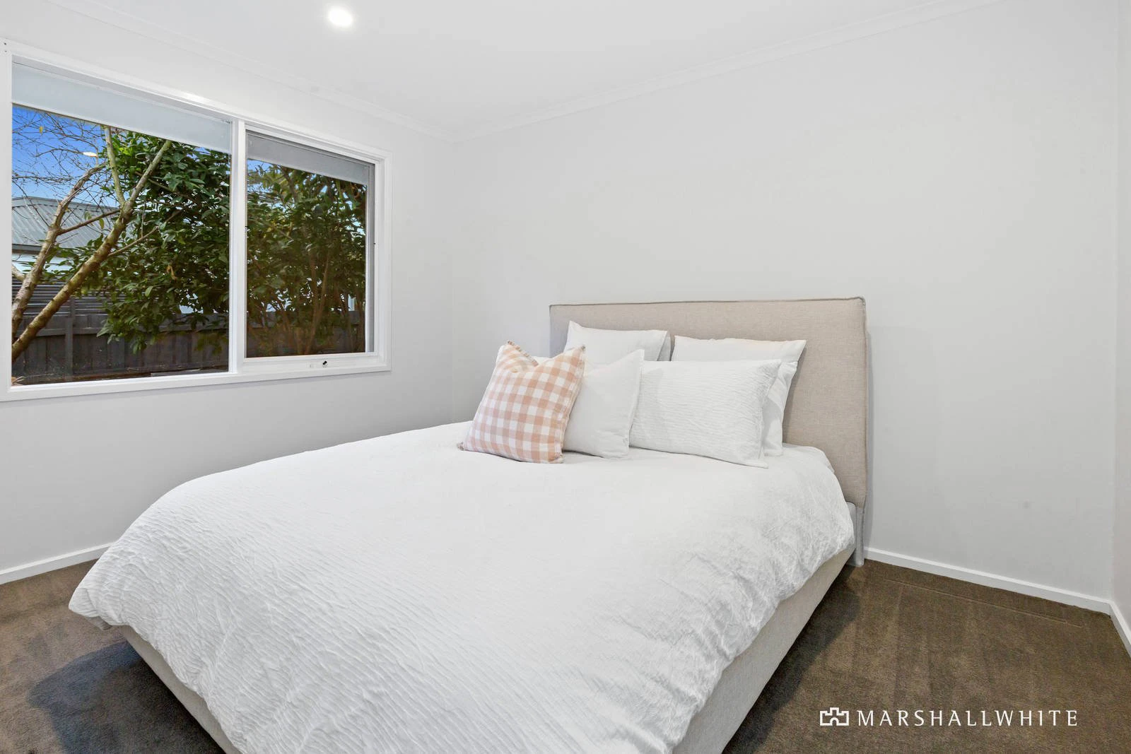 2 Petrel Close, Mount Eliza, 3930