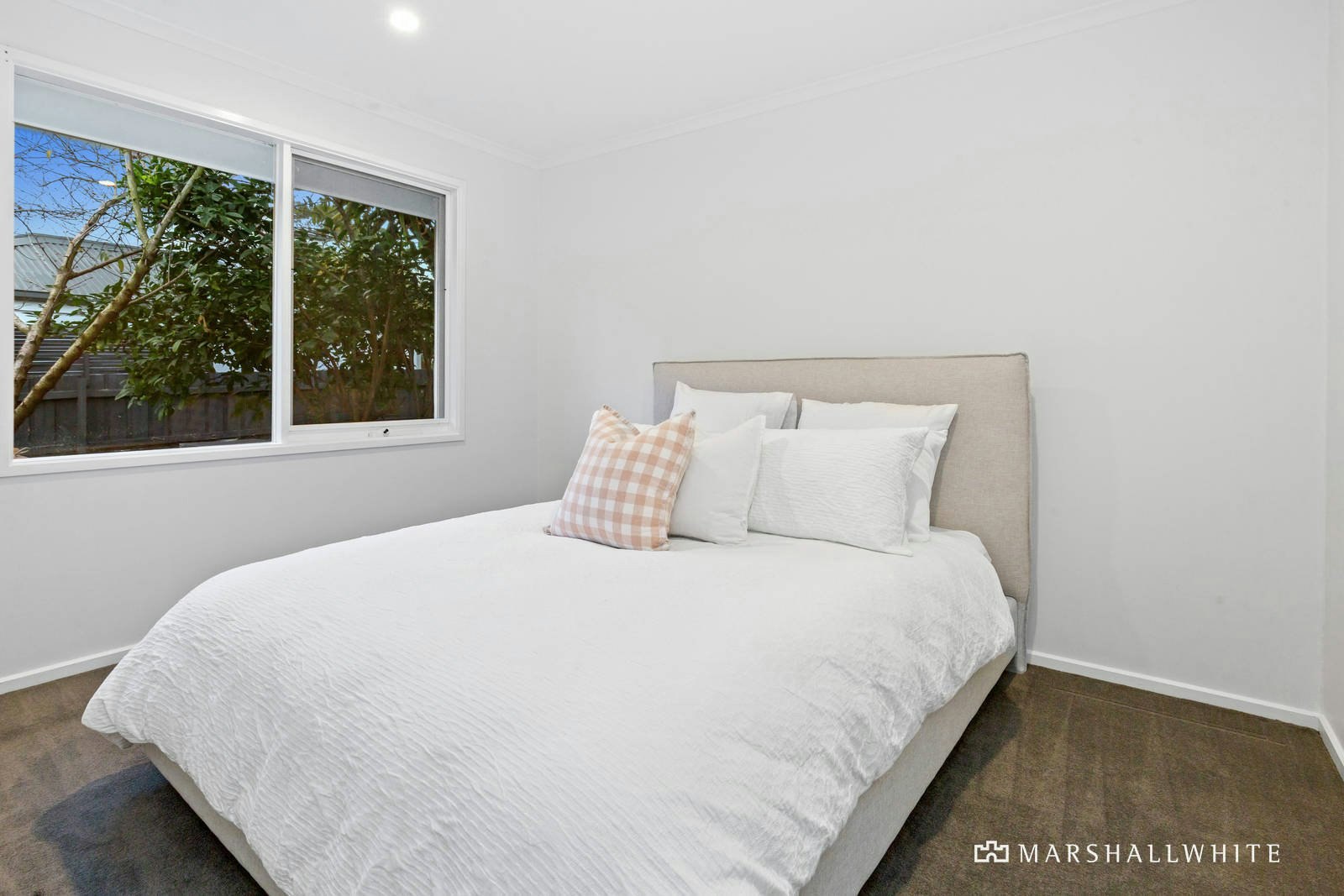 2 Petrel Close, Mount Eliza, 3930