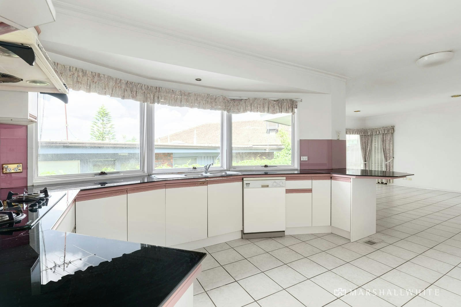 14 Westminster Avenue, Bulleen, VIC