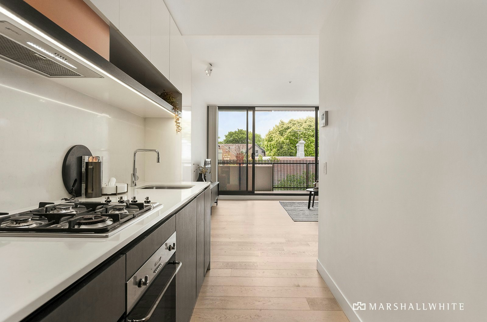 214/828 Burke Road, Camberwell, VIC