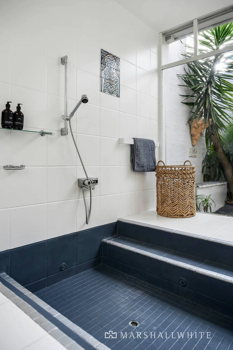 2 Stoke Place, Richmond, VIC