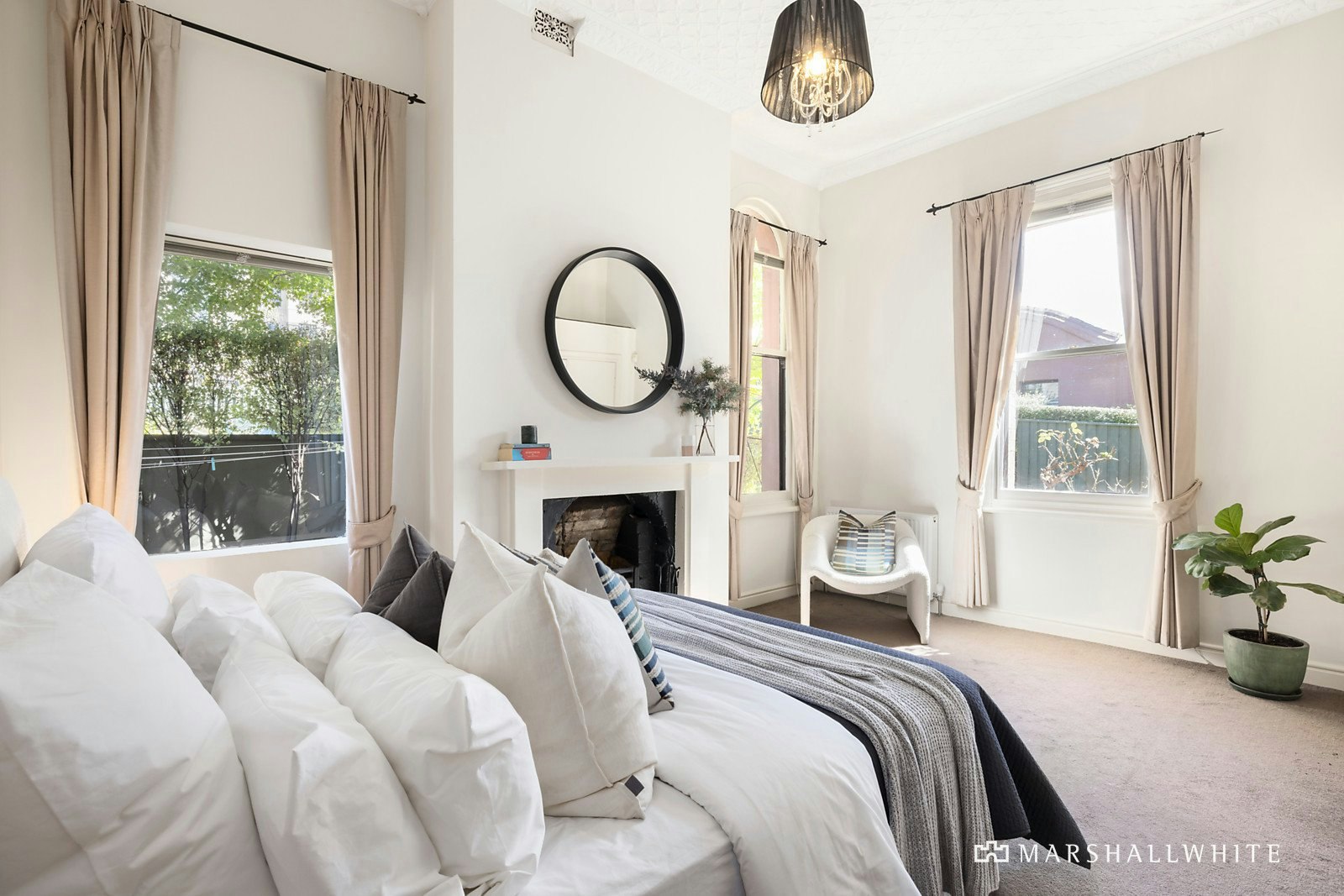 207 Wiltshire Drive, Kew, VIC