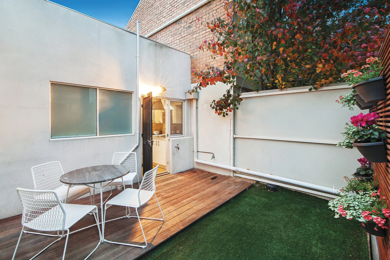 83 Evans Street, Port Melbourne, VIC