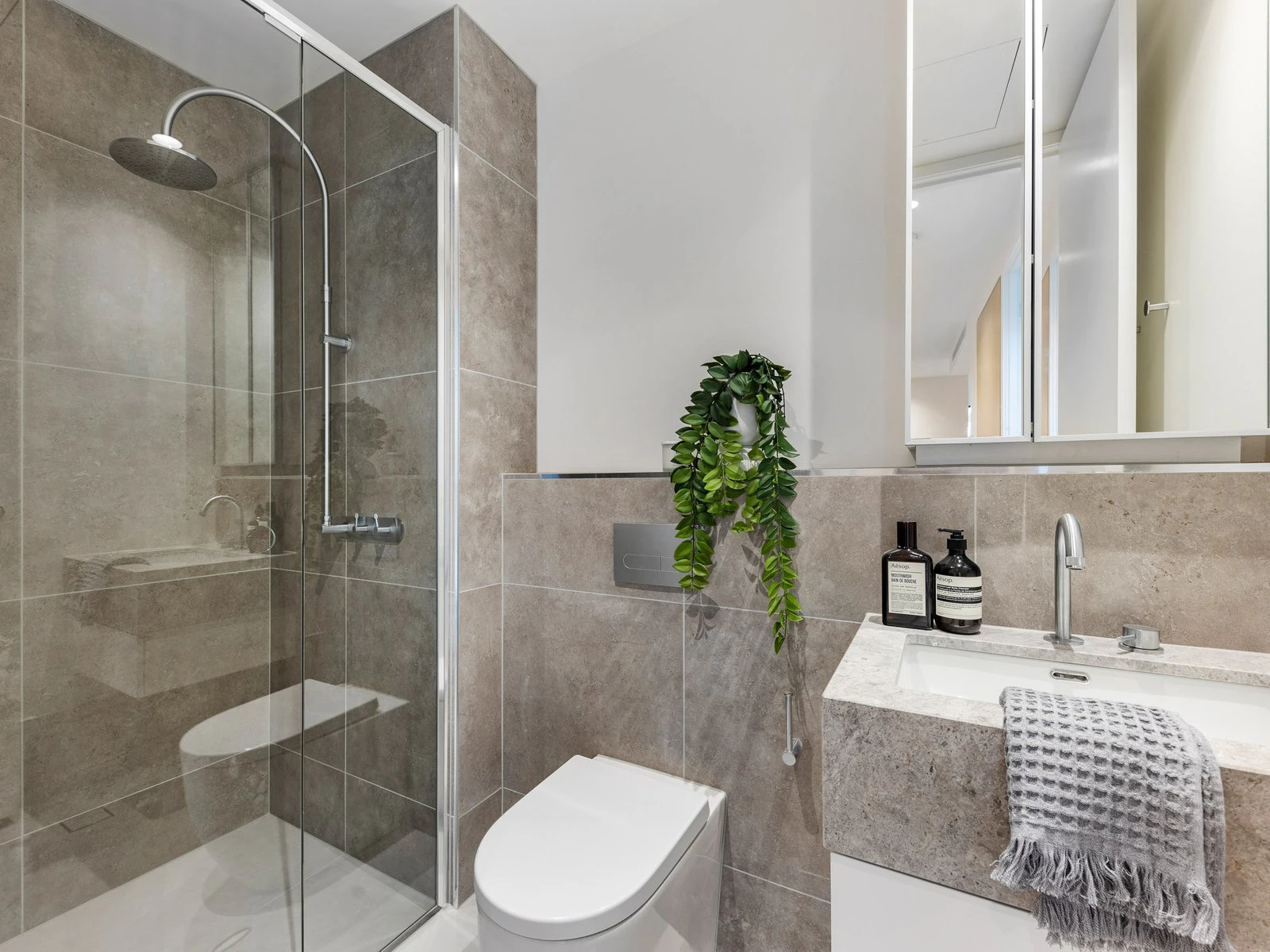 5 Glenarm Road, Glen Iris, 3146