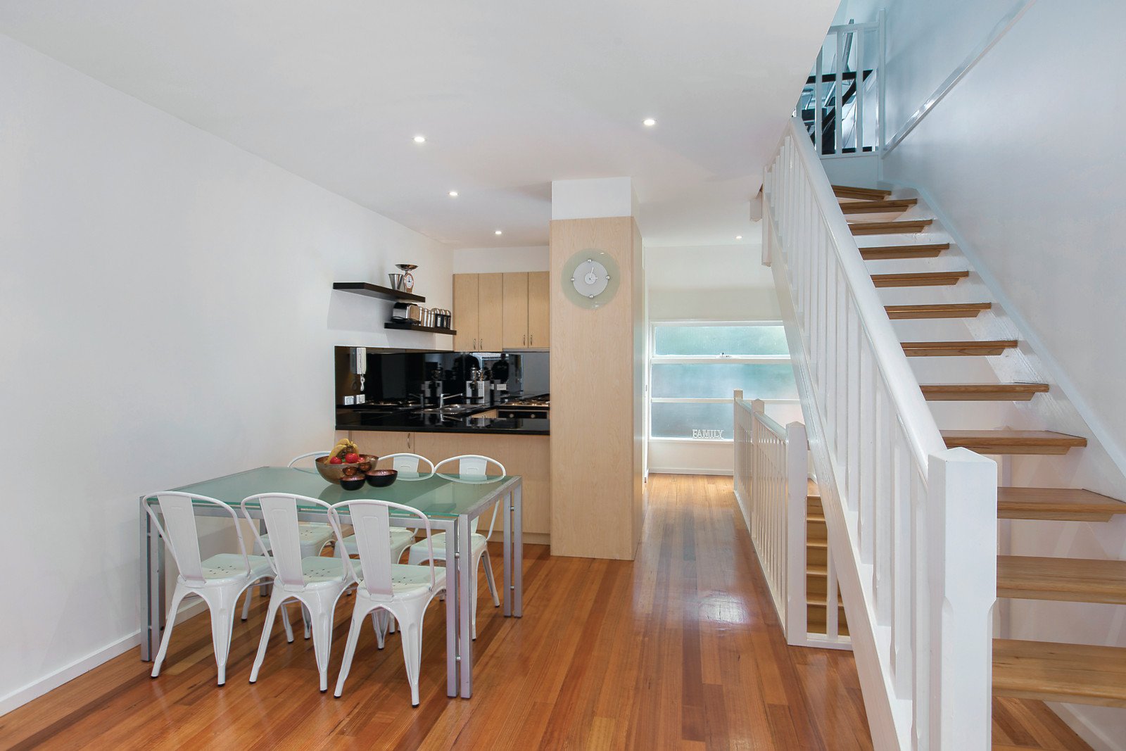3/48 Morang Road, Hawthorn - Thumbnail 3