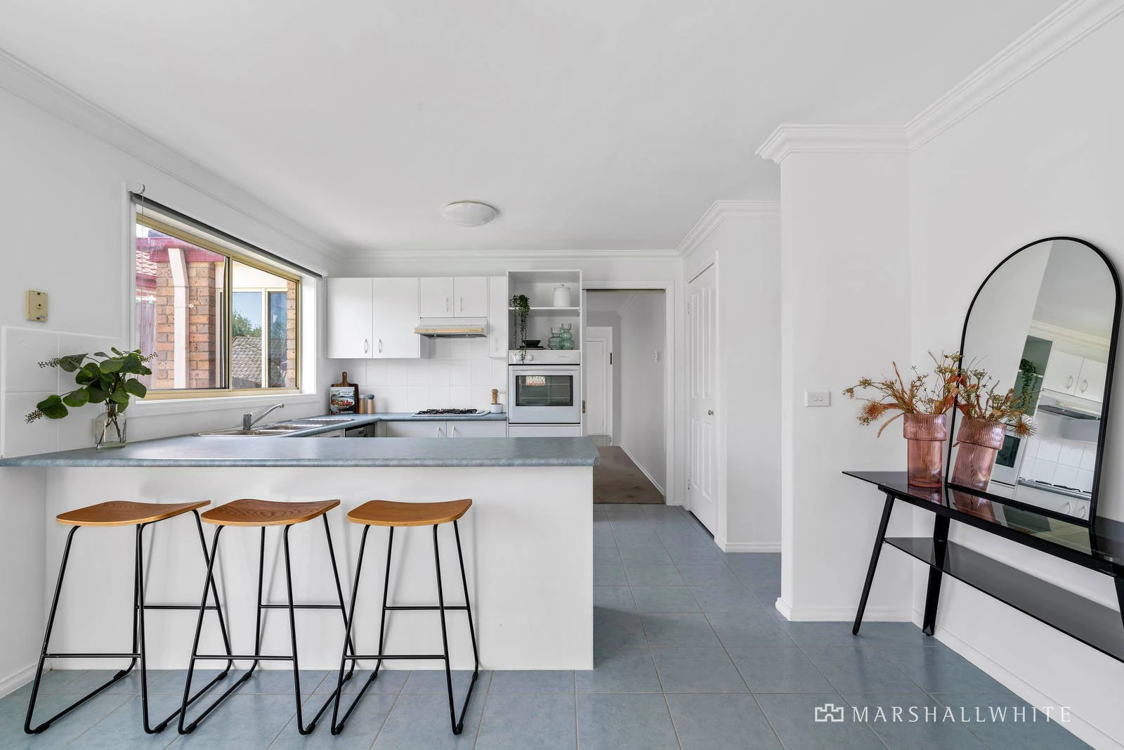 11/10 Wingham Court, Frankston, VIC