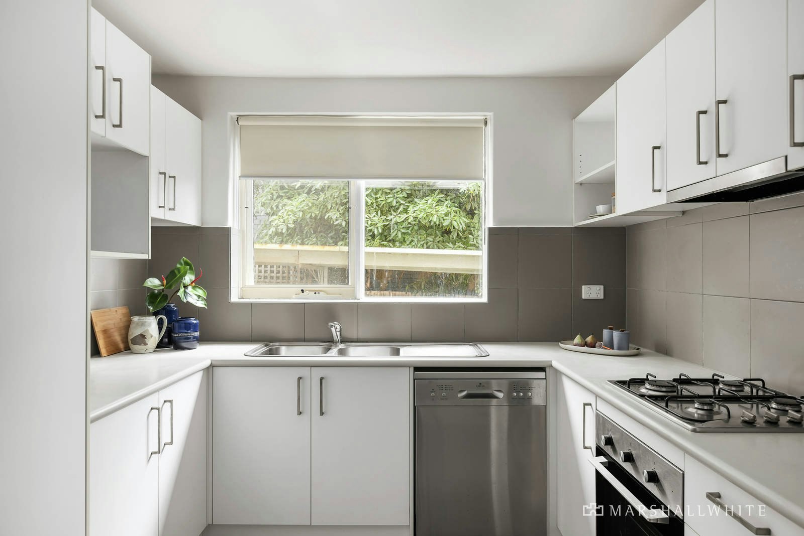 3/11 Crotonhurst Avenue, Caulfield North, VIC