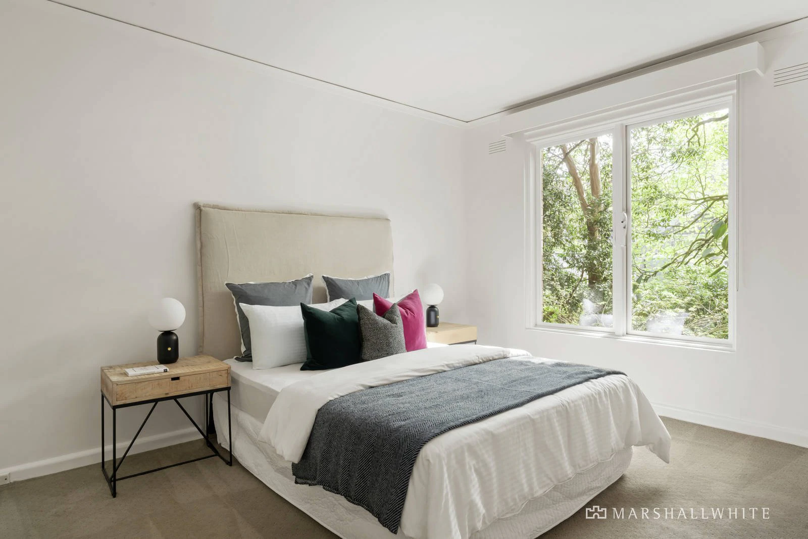 6/4 Glyndebourne Avenue, Toorak, VIC