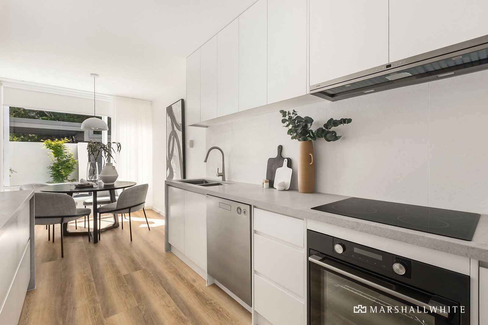 Residence 5/5 Northampton Place, South Yarra - Thumbnail 3