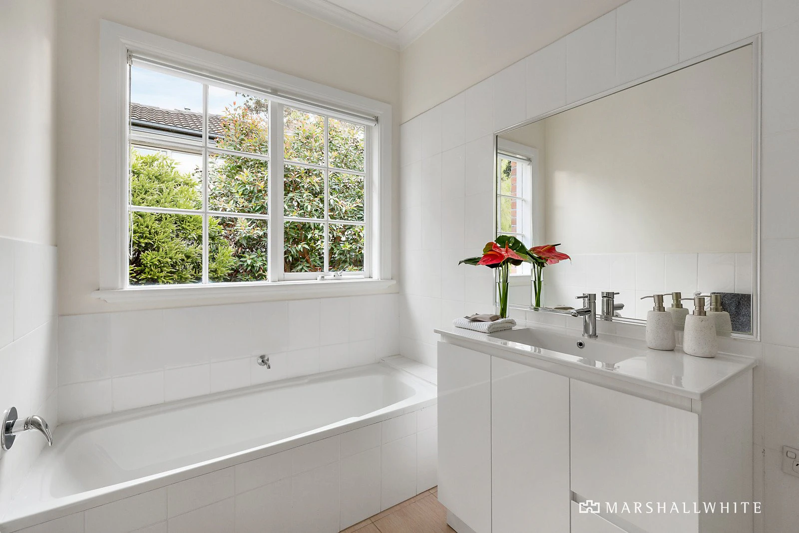 2/6 Fordham Avenue, Camberwell, VIC