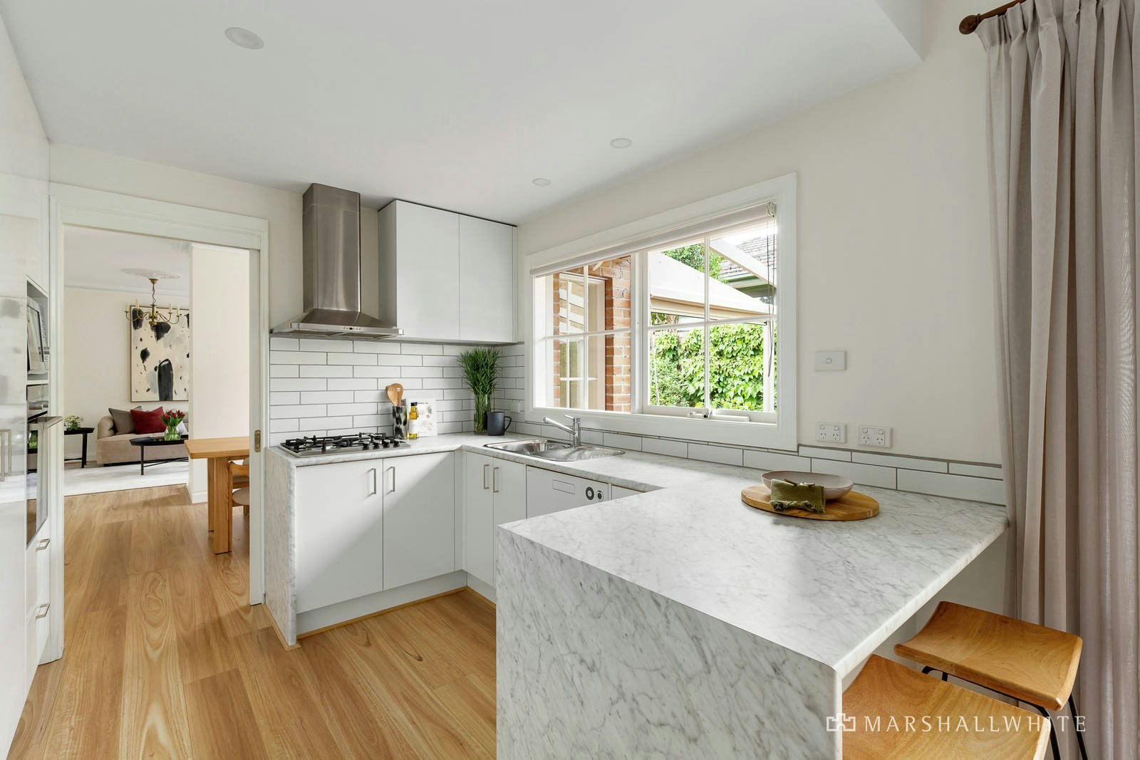 2/6 Fordham Avenue, Camberwell, VIC