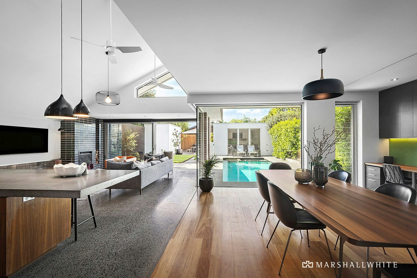 42 Trevelyan Street, Elsternwick, VIC