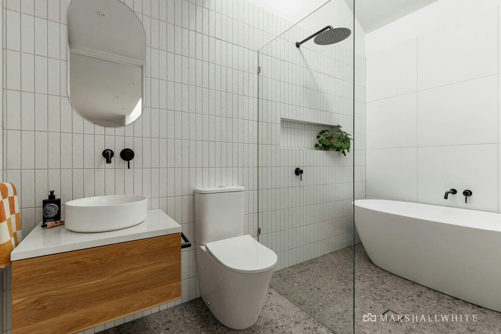 2/765 Burwood Road, Hawthorn East, VIC