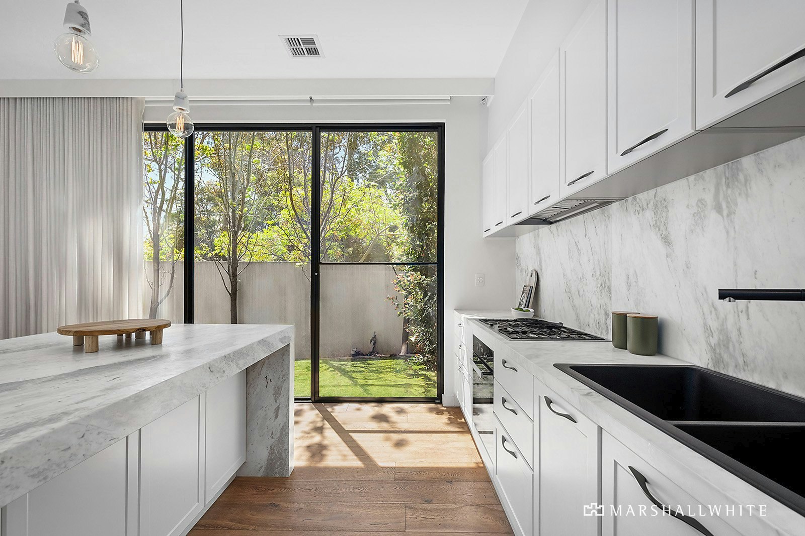 836 Hampton Street, Brighton, VIC