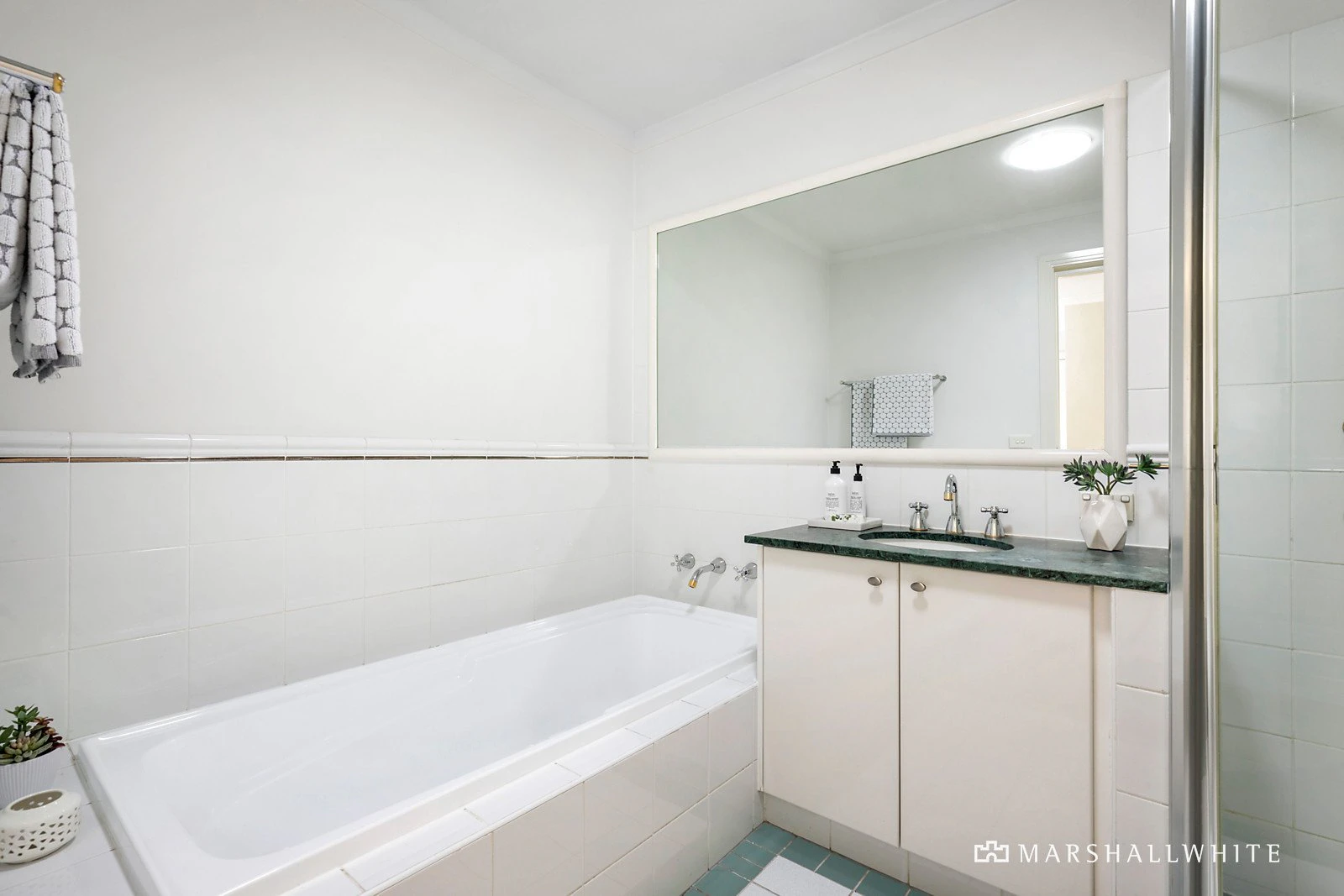 5 Strathaird Mews, Port Melbourne, VIC