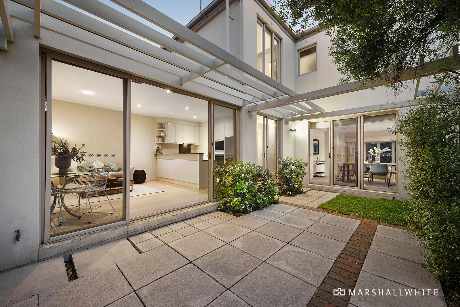 5 Strathaird Mews, Port Melbourne, VIC