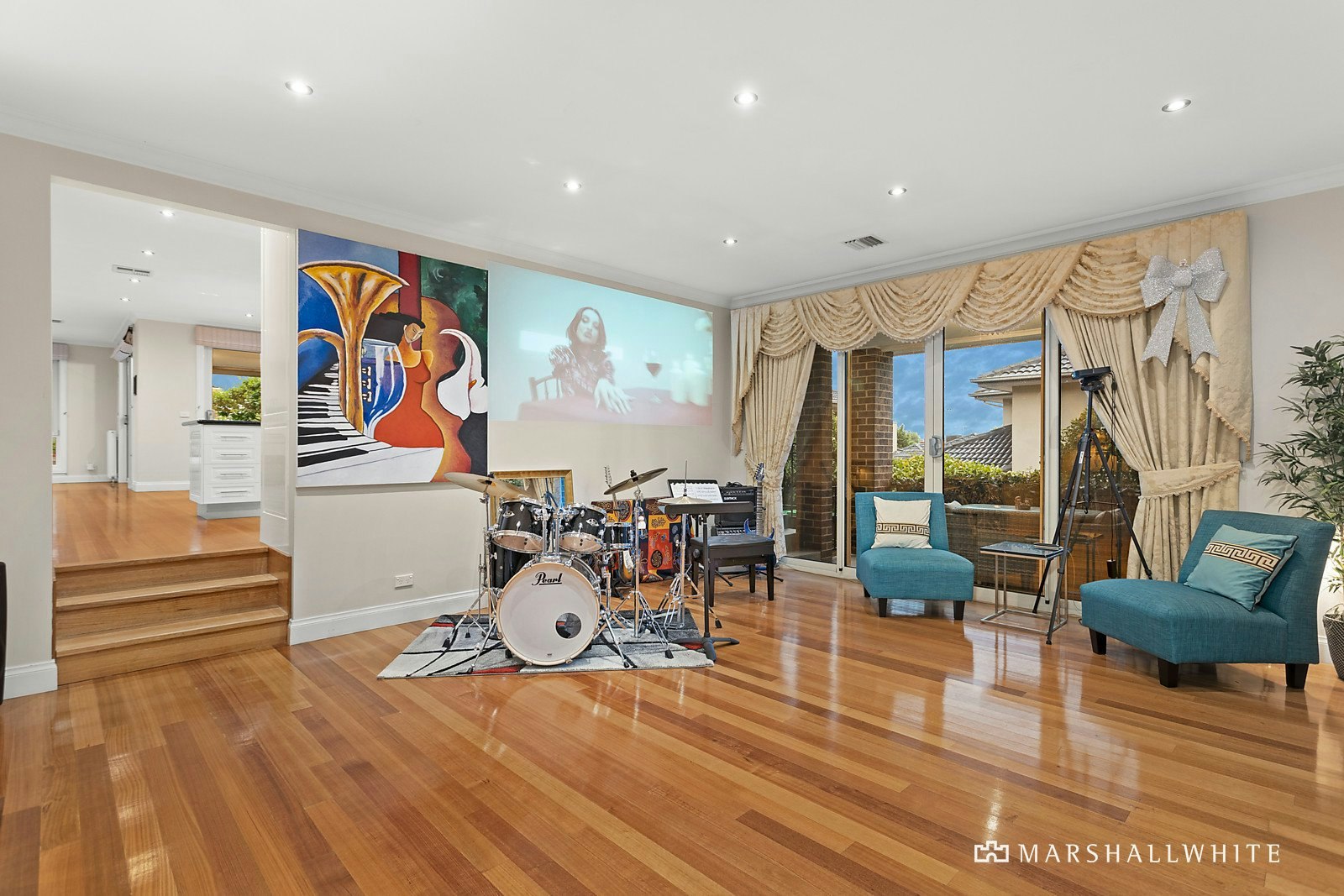 31 Hazel Drive, Templestowe Lower, VIC