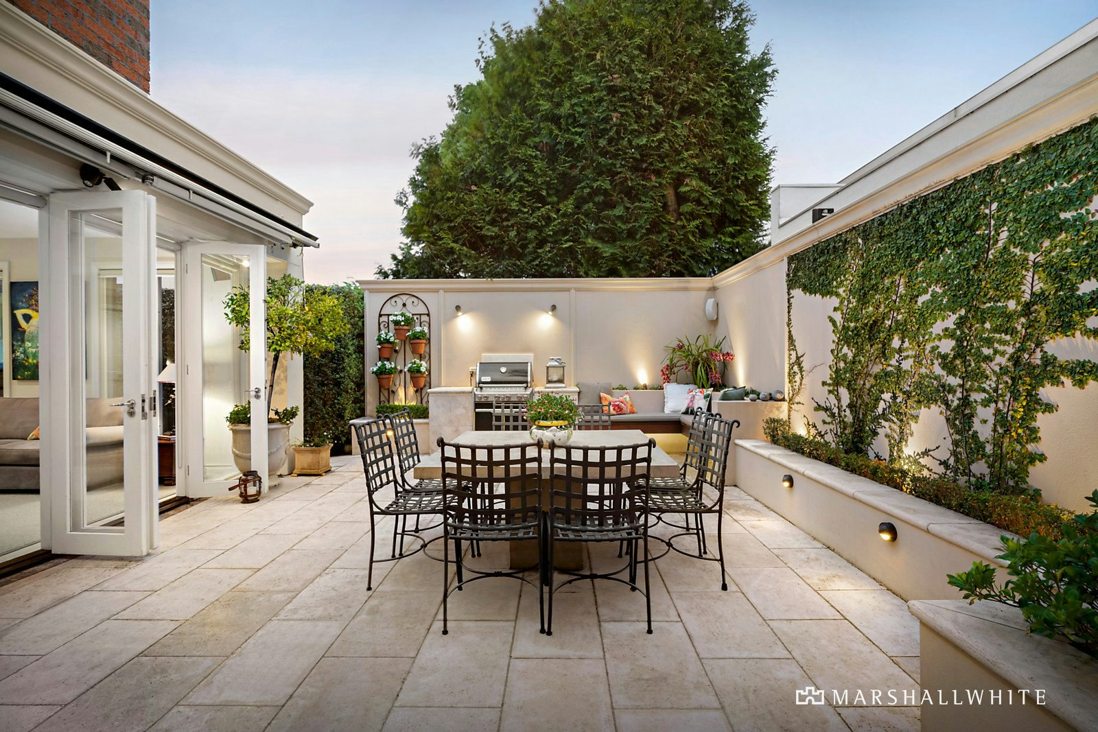 1A Curzon Street, Brighton East, VIC