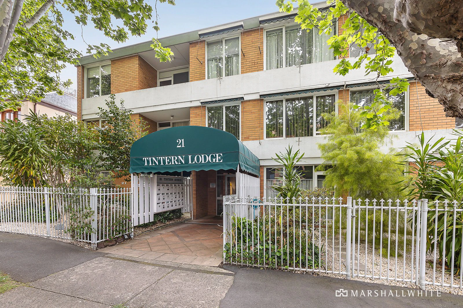 13/21 Tintern Avenue, Toorak, VIC