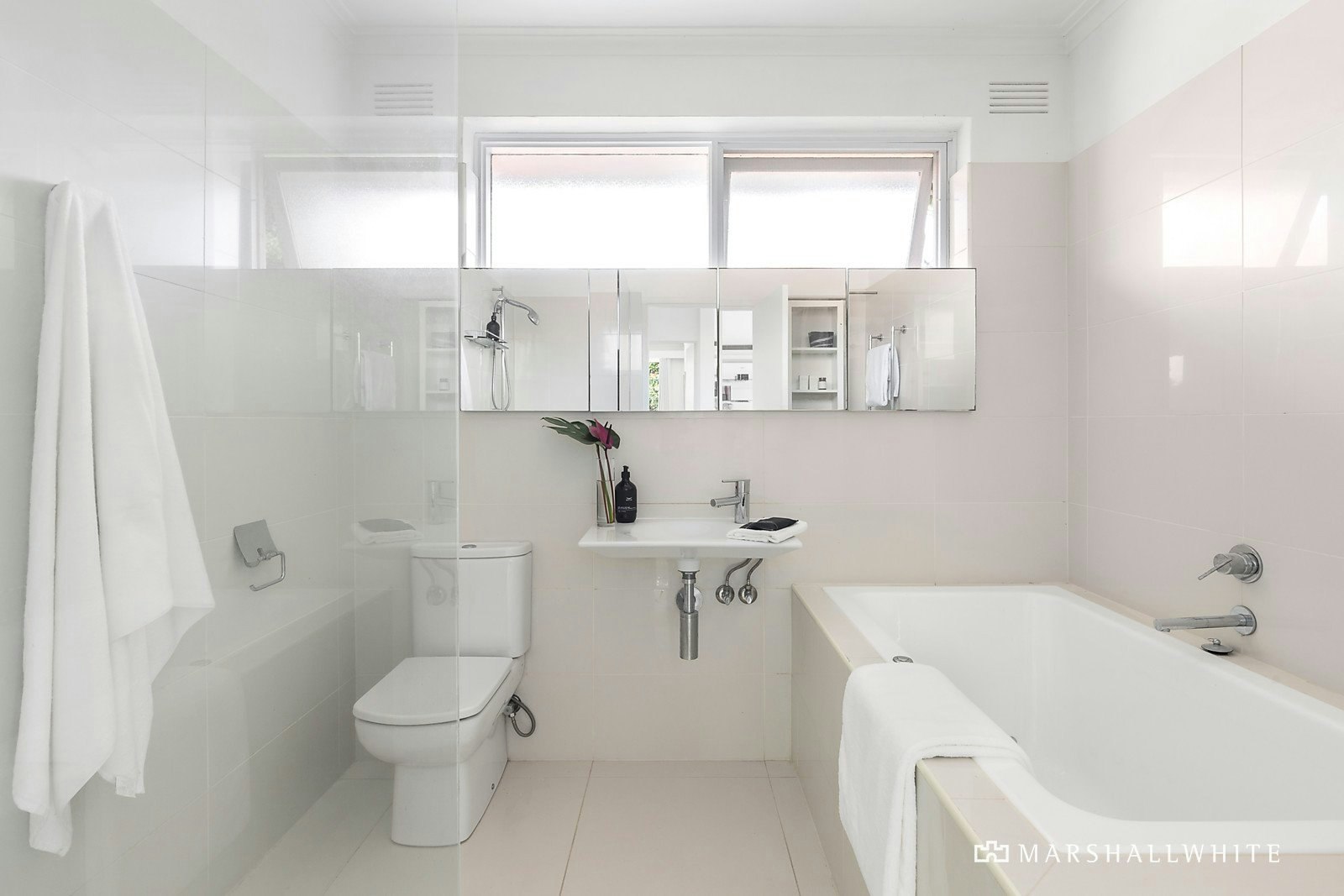 3/18 Louise Avenue, Mont Albert, VIC